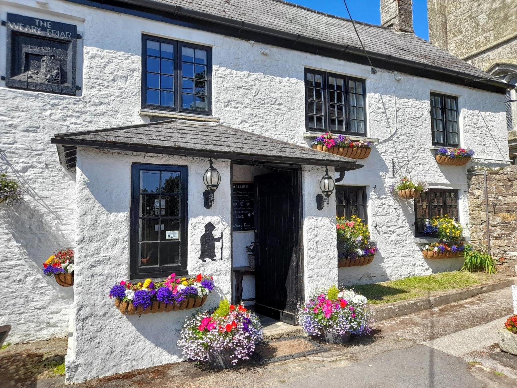 The Weary Friar Inn Pillaton Exterior photo