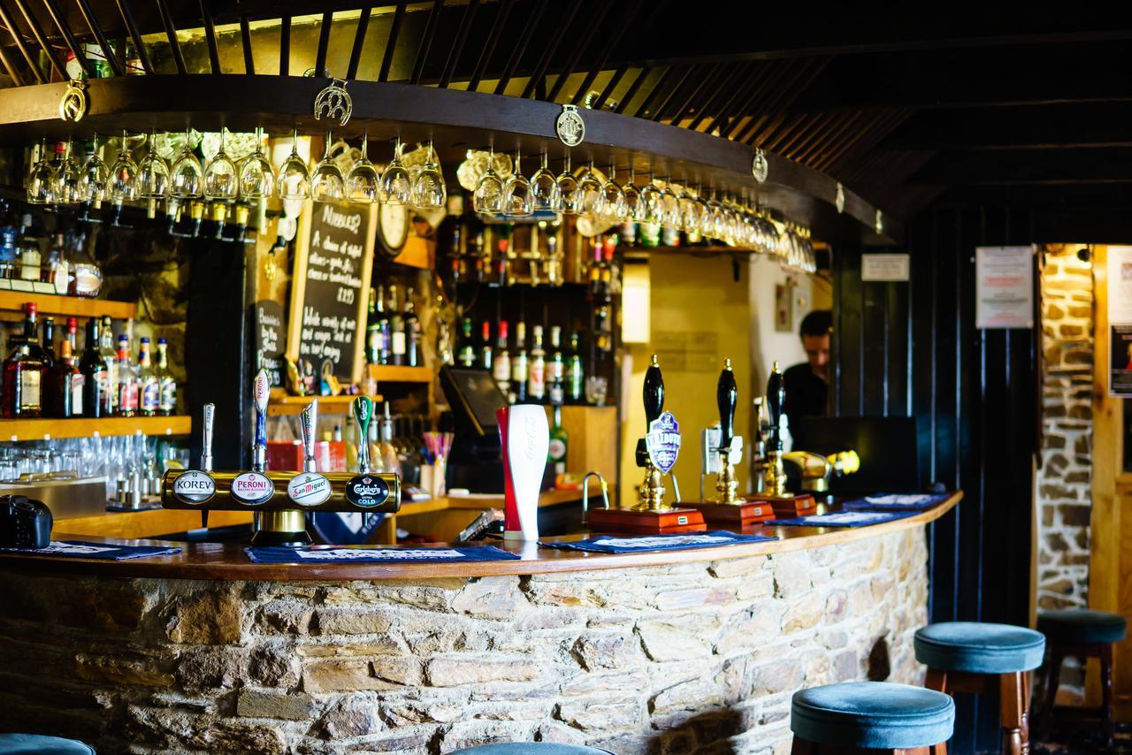 The Weary Friar Inn Pillaton Exterior photo